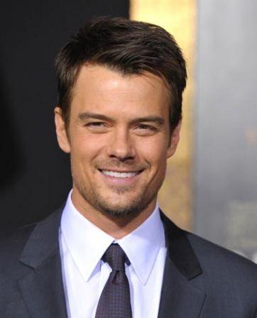 Josh_Duhamel_Premiere_Warner_Bros_Pictures_i-cadQbcXQol.jpg