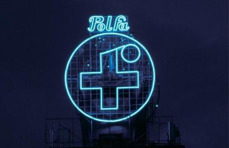 polish_cold_war_neon_ilona_karwinska_img_009 REKLAMA (un musée pour les néons de Varsovie)