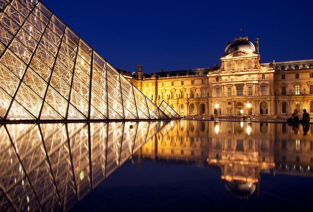 Un éclairage plus économique au musée du Louvre