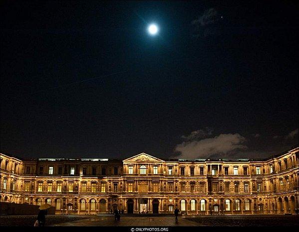 cour-carre-louvre-paris-002