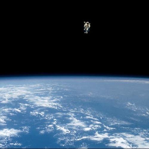 Monarchy: Resignation - Stream
Resignation est un titre de...