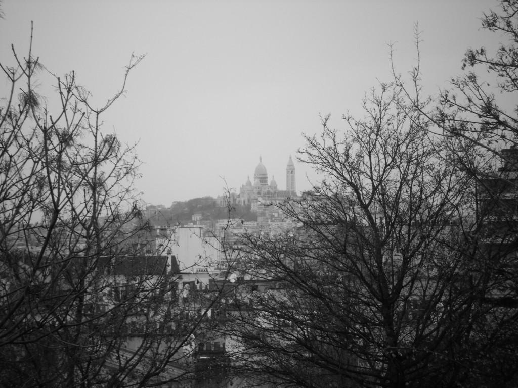Vue de la Basilique du Sacré Coeur et de la Butte Montmartre