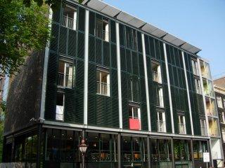 2008-07-Amsterdam-MuseeAnneFrank-2