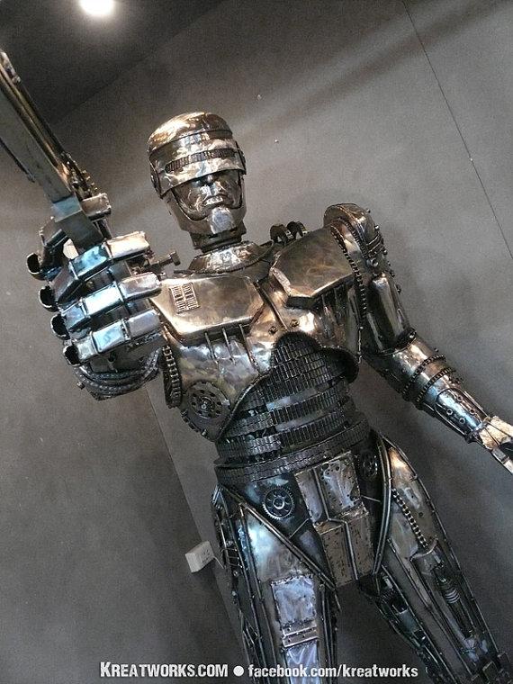 robocop grandeur nature metal gnd geek Un Robocop en métal, grandeur nature
