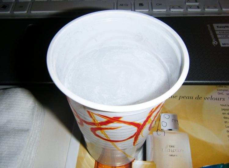 Beauty Crash Test : Le galet effervescent blanchissant pour ongles