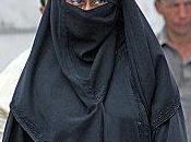 [Arabie Saoudite Droits l'homme] Décapitée pour sorcellerie passe aujourd’hui.