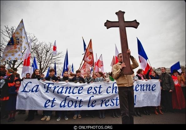 manifestation-catholiques-traditionaliste-11-decem-copie-3