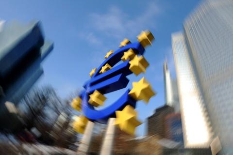 Vers une dissolution « éclair » de l’Euro ?