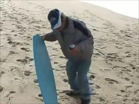 UNE PETITE DEMO DE SKIMBOARD BOURRE ?