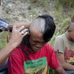 [Islam - Libertés individuelles] NO FUTURE – En Indonésie, on rééduque des punks selon la charia