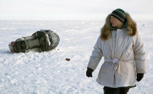 Josiah Patkotak - On the ice d'Andrew Okpeaha MacLean - Borokoff / Blog de critique cinéma