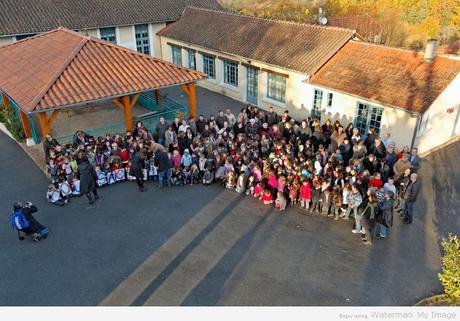 Mon Village est Formidable – Coursac la photo de groupe du village