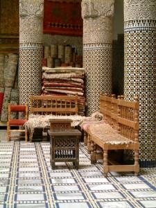 marchand de tapis1 225x300 Un long week end dans la médina de Fès – Vacances Maroc