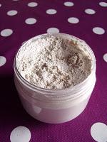 Masque en poudre banane-miel pour peaux sèches