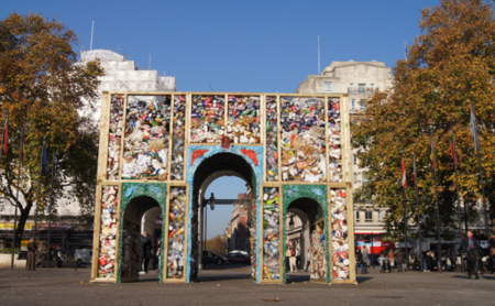 marble_arch_nonsense_agency_london_pr_stunt_trash_westmionster_city_council_veolia_miguel_romo_artist_installation__v_nement_event_1_600x370