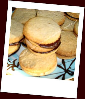 Biscuits goûter au chocolat, touche de canelle - Galletas para merendar con chocolate, y toque de canela
