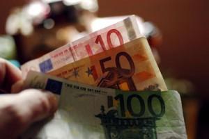 Salaires 2009 : +1,2 % en euros constants