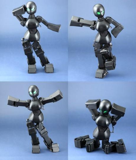 orihime robot poses 461x540 Orihime Robot : un robot prend quelques poses sexy