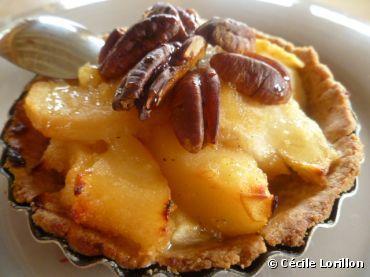 Recette bio : Tartelettes à la compotée pommes - coings et aux noix {pâte sucrée à l'amande}