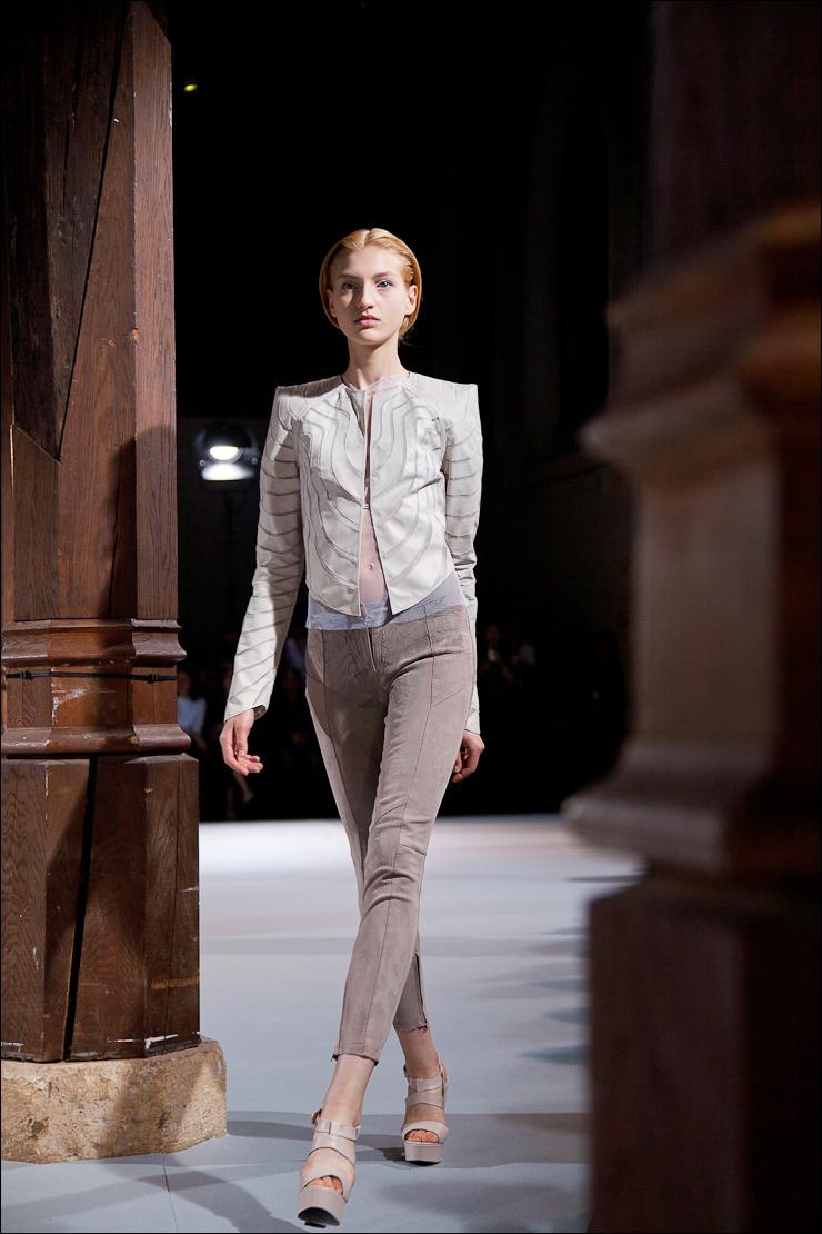 Paris Fashion Week | Arzu Kaprol