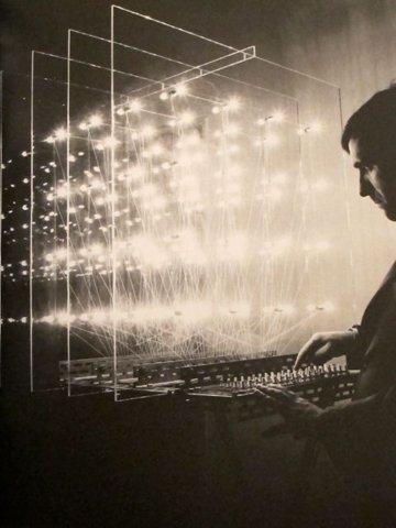 5 strange days – Cinquième jour : panneau de contrôle