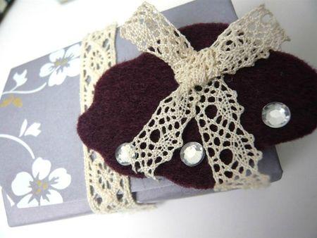 broche feutrine et dentelle fait maison (3)