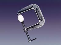 Entre marteau et enclume