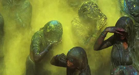 HOLI par Xavier Zimbardo