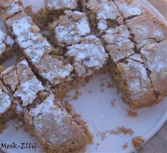 Gâteau aux carottes, orange et noix