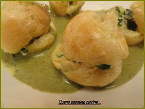 PROFITEROLES D'ESCARGOTS CREME DE PERSIL REVEILLON 2011 111