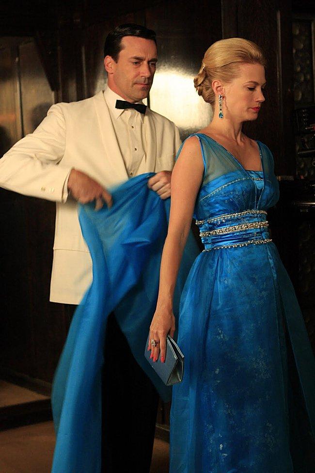 betty-draper-mad-men-60s-blue-chiffon-evening-gown.jpg