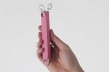 TidyTilt tidies pink hand 160x105 TidyTilt : une Smart Cover pour votre iPhone