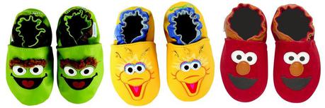 robeez Robeez met Elmo aux pieds des tout-petits