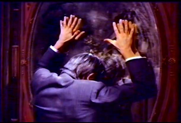 Lilacs & Champagne – Everywhere, Everyone en vidéo.