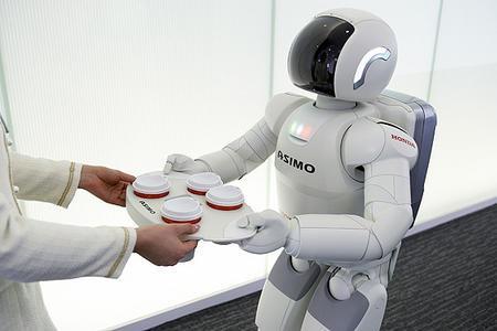 Asimo Pépites du net n°6 : 10 tests de robots aspirateurs (Roomba, Neato, Asus, Sevian, ...)