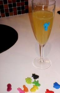 Des amis en silicone pour ne plus perdre son verre