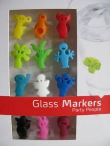 Des amis en silicone pour ne plus perdre son verre