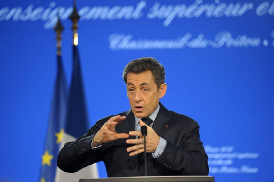 Sarkozy/école : « massacre à la tronçonneuse »