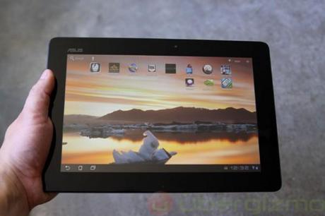 transformer prime review 13 600x400 Les tablettes Asus : tour dhorizon pour lannée 2012