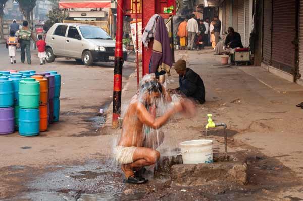 number---8-0009-douche-matinale.jpg
