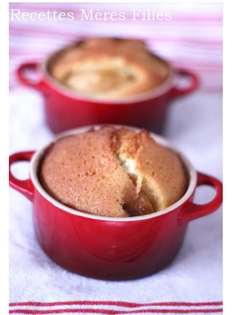 La recette Cocotte : Quatre-Quarts aux Pommes en cocotte