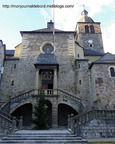 Saint Geniez d'Olt - Église Paroissiale
