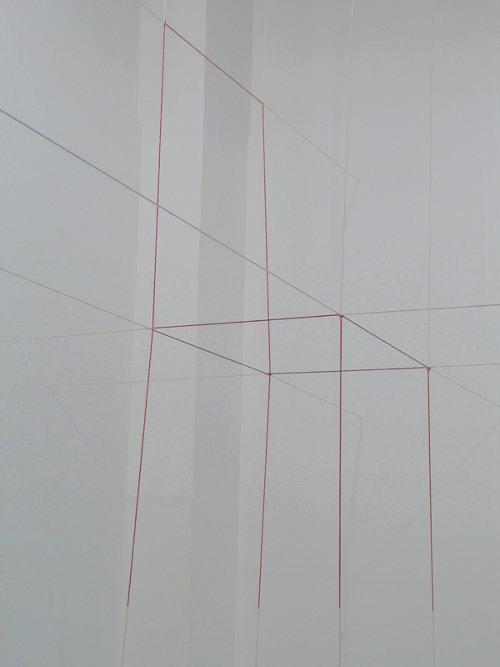 Du dessin à la chaise, de la chaise au dessin par Marta bakowski