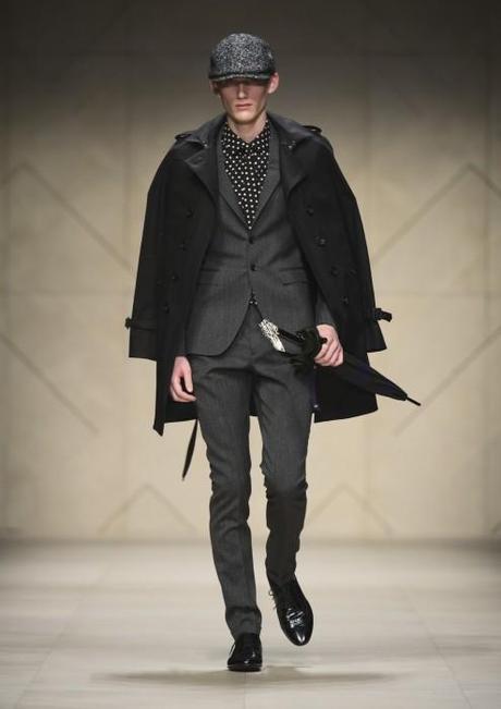 burberry prorsum aw12 menswear collection look 1 494x700 Burberry Prorsum, Automne Hiver 2012