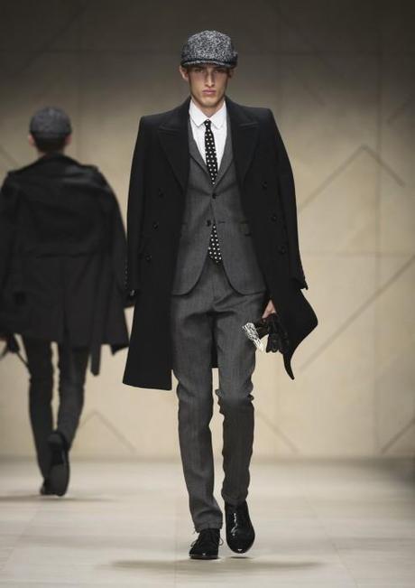 burberry prorsum aw12 menswear collection look 3 494x700 Burberry Prorsum, Automne Hiver 2012