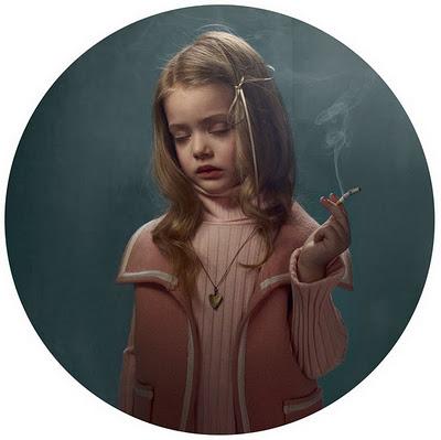 SMOKING KIDS BY FRIEKE JANSSENS