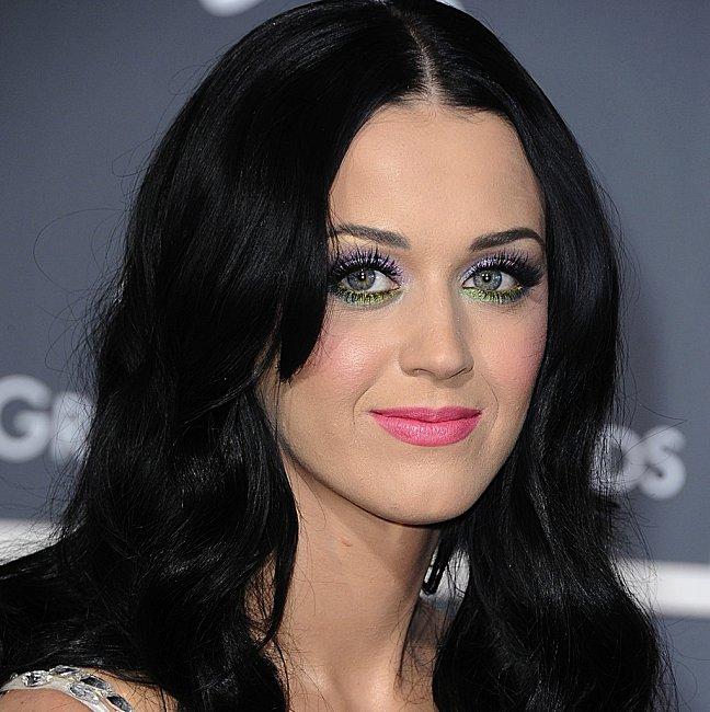 000_009_815_Katy_Perry_53rd_Annual_Grammy_Awards_13.02.2011.jpg