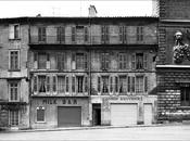 Cinquanto après plaço Palais