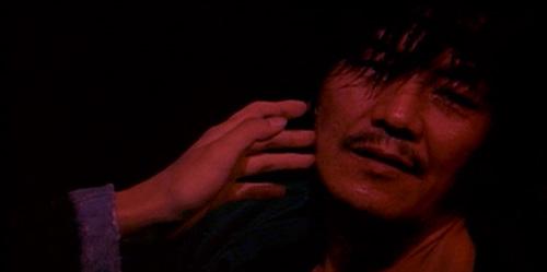 Chow Yun-Fat Boy Meets Brownie Girl : Le Cercle