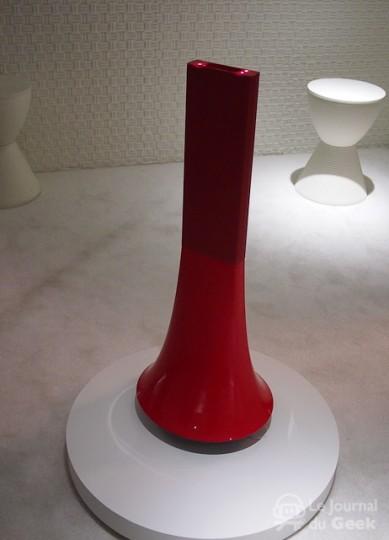 parrot zikmu 2 live 02 389x540 Parrot dévoile son Zikmu SOLO